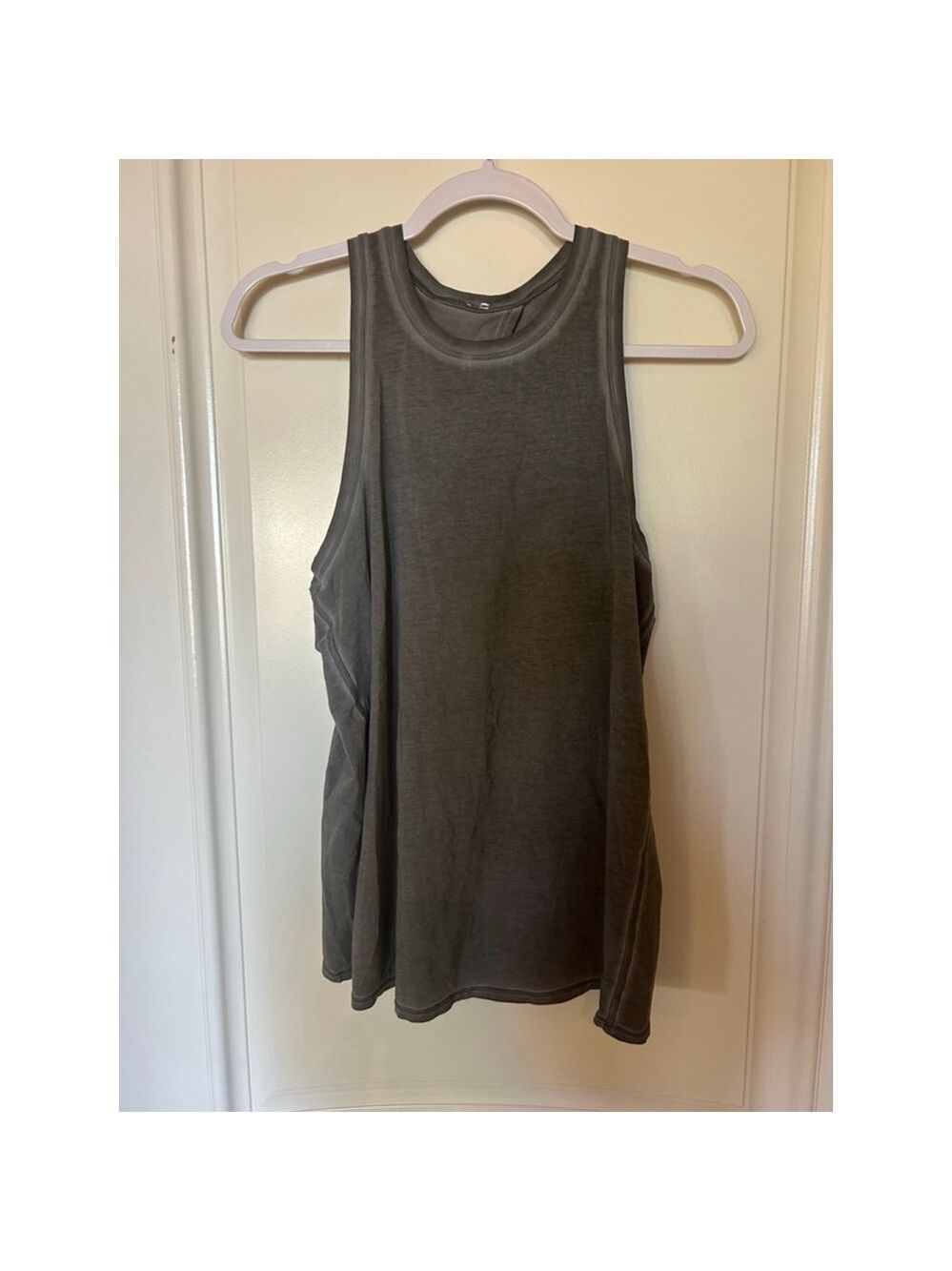 Women's Lululemon All Tied Up Tank Gray M - Picture 7 of 11